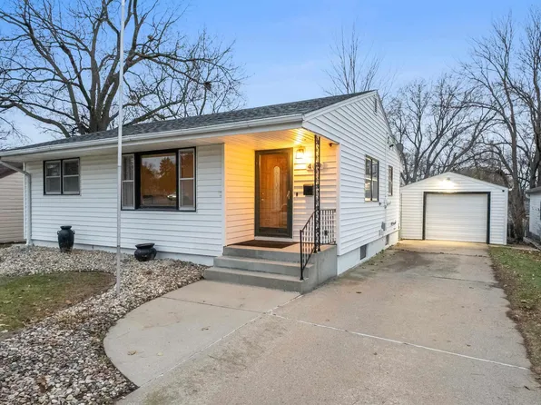 409 S Lewis Ave, Sioux Falls, SD 57103