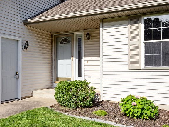 4th image of 4392 Sweet Cherry Ln