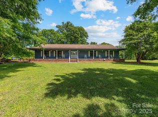 2500 Cedar Cove Dr, Harrisburg, NC 28075