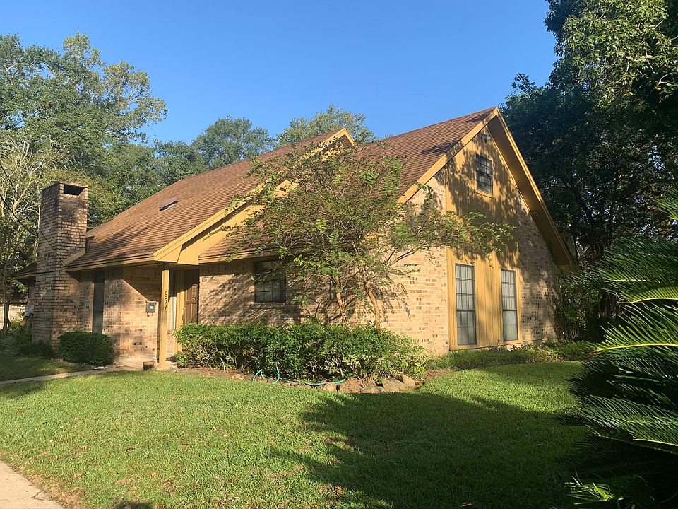 1st image of 957 Central Dr