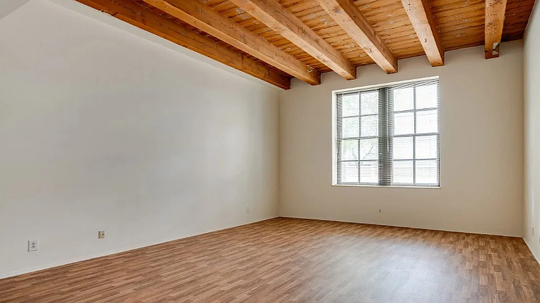 River Place Luxury Apartments — Photo 3