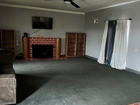 5th image of 103 E Riverside Dr