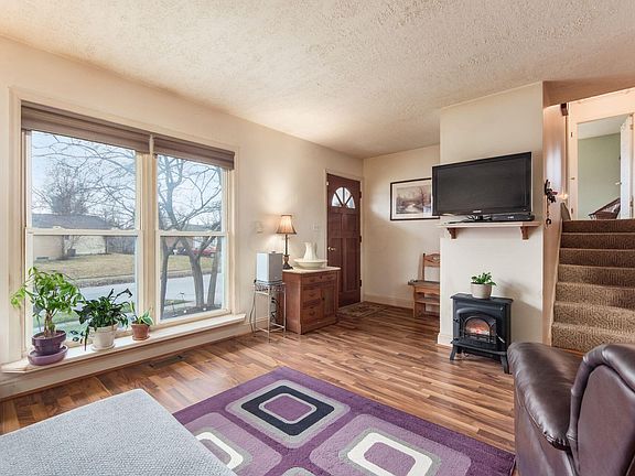 4th image of 5080 Beatrice Dr