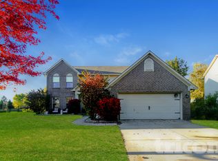 4950 Aquaduct Dr, Greenwood, IN