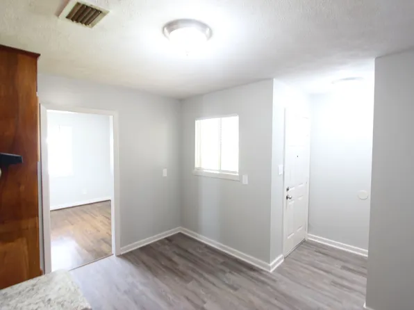 2307 17th St, Birmingham, AL 35208