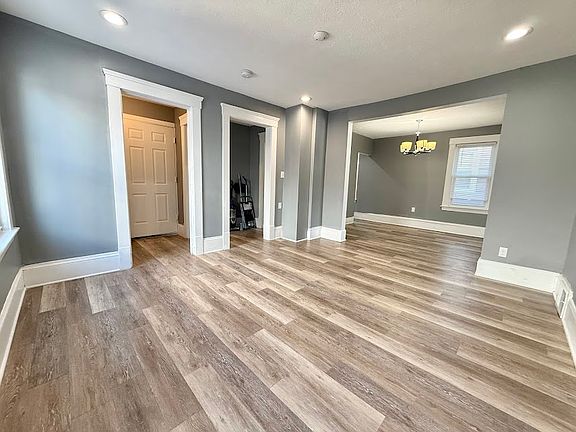 2nd image of 6717 Bridge Ave #Up