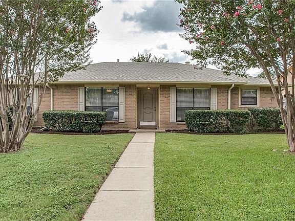 2nd image of 3216 Santana Ln