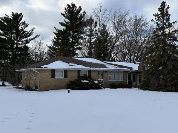 225 North 167th STREET, Brookfield, WI 53005