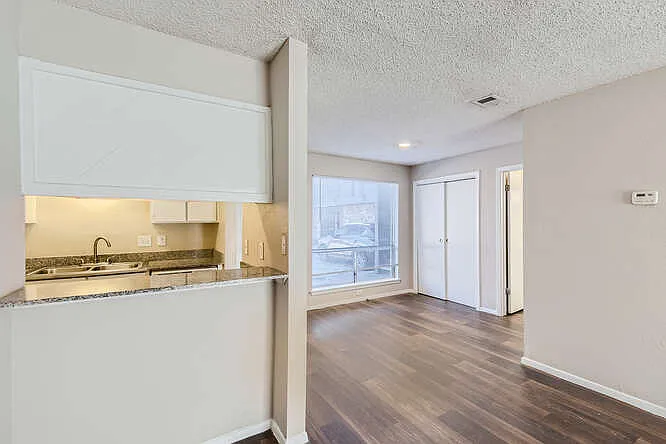 Hillside Place — Photo 24