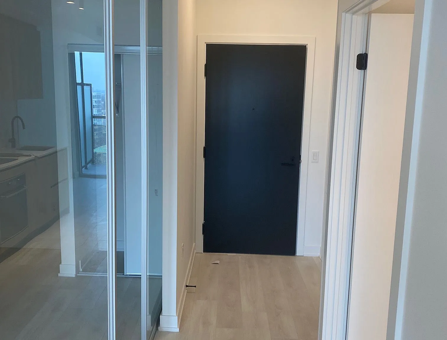 Line 5 Condo — Photo 1