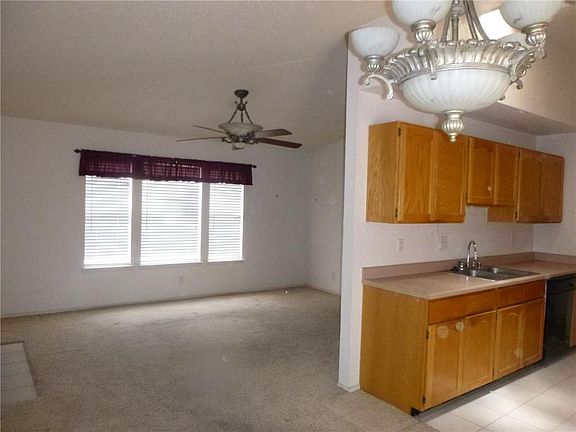 4th image of 13941 Jeweled Desert Dr