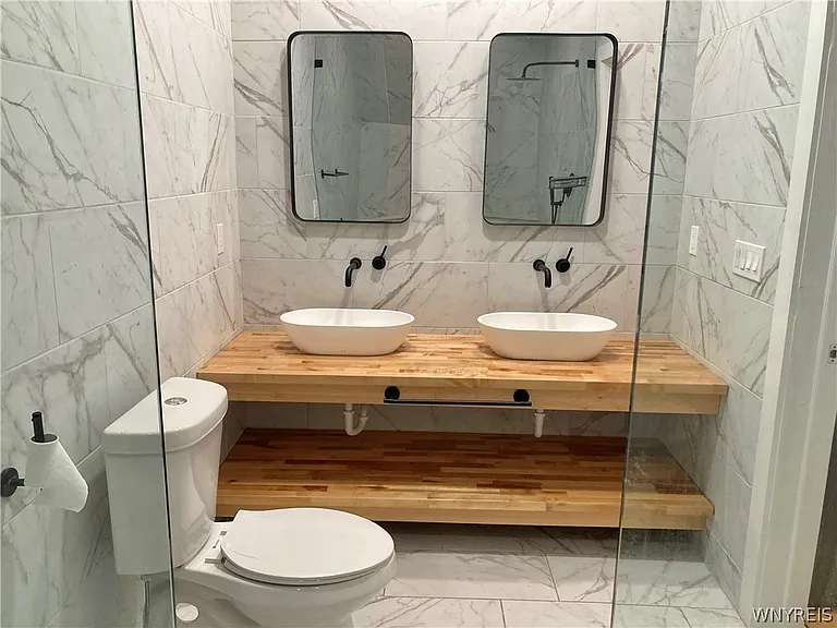 58 Tracy St #1 — Photo 14