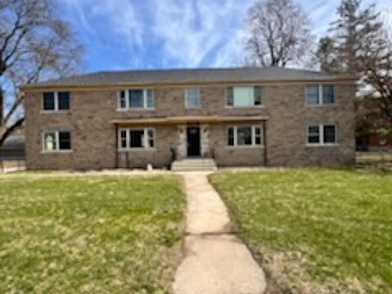 1660 St Joseph Blvd — Photo 13