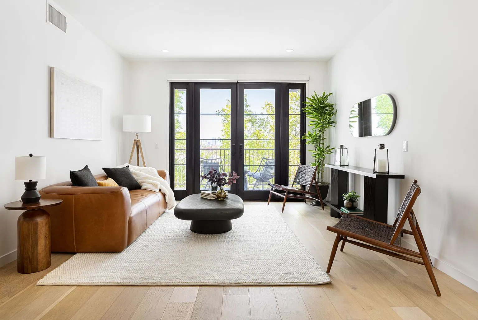 The Estelle: Elevated Amenities and Design ~ NOW OFFERING LIMITED-TIME LEASING SPECIALS! — Photo 4