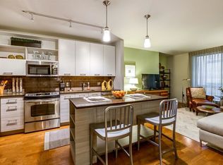682 Washington St, Boston, MA 02111