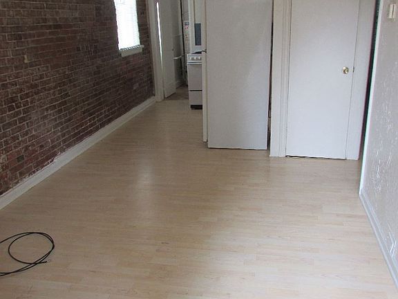 2nd image of 612 12th St N