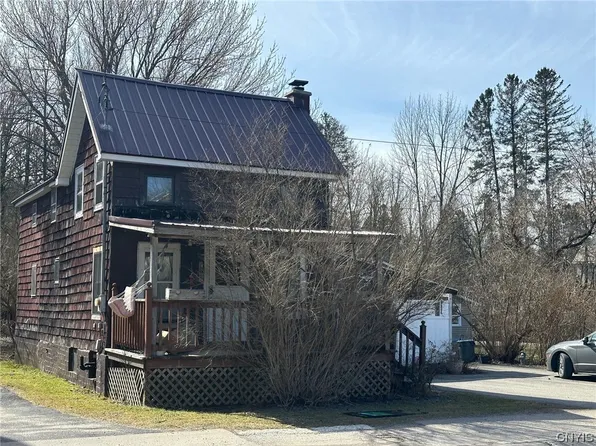 52 Fairfield St, Middleville, NY 13406