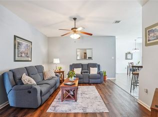 537 Piney Plains Ln, Covington, LA 70435