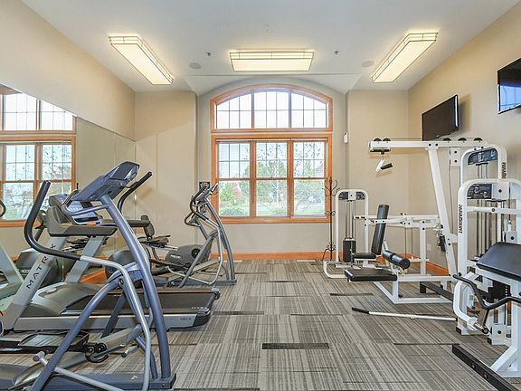 3rd image of 1301 Canopy Dr APT 202