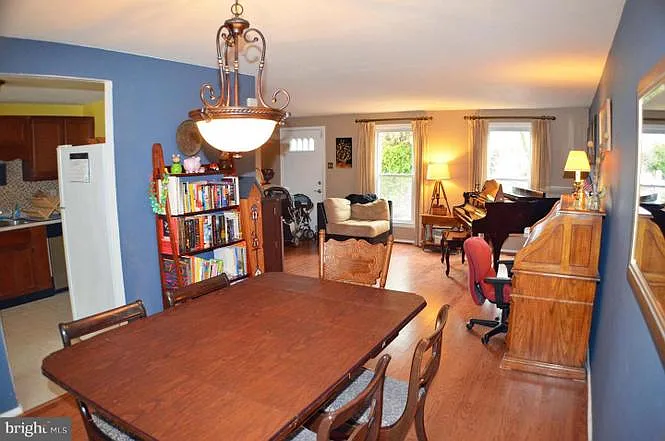 4 bed, 1882 sqft, $3,600 — Photo 4