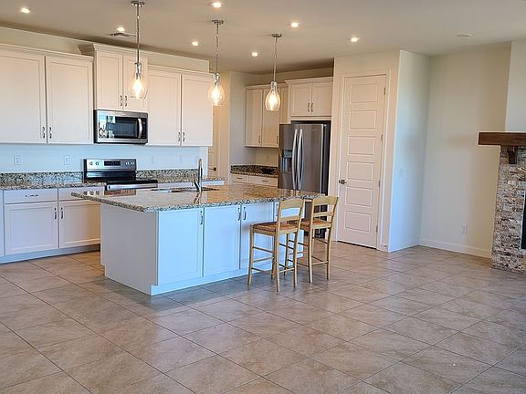 3rd image of 5258 Tranquil Bluff Way