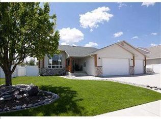 3854 Parkhill Dr, Billings, MT 59102