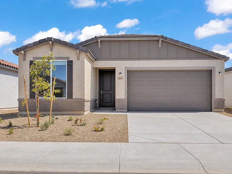 18079 W Sand Hills Dr