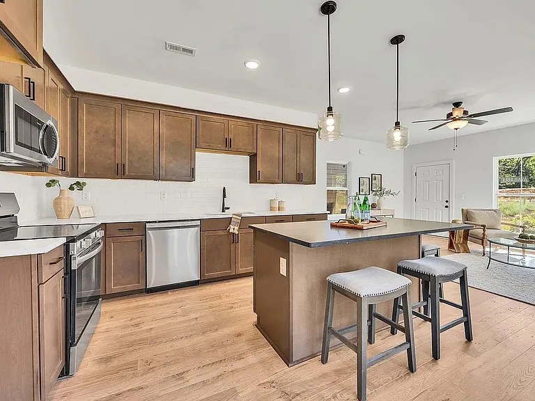 1809 Cotton Way — Photo 15