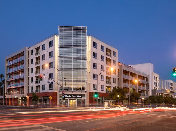 1234 N La Brea Ave APT 427