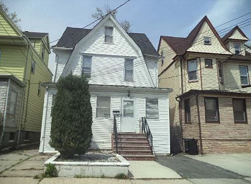 1st image of 41 Saint Paul Ave