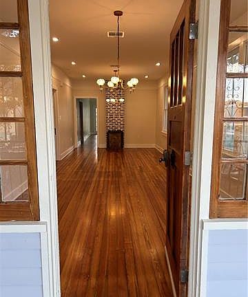 4th image of 539 Olivier St