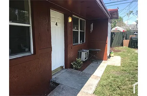 716 NW 4th Ave #4 Photo 1