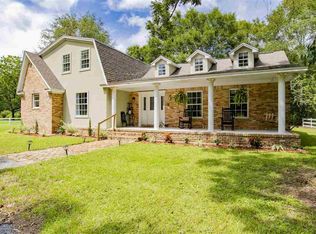 2500 Segrest Rd, Pace, FL 32571