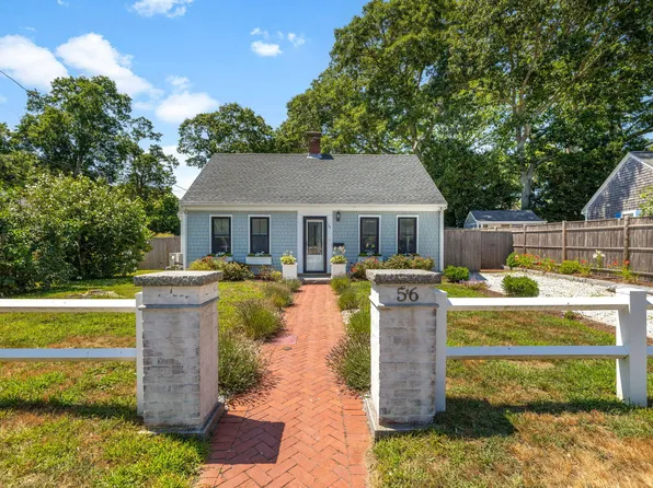 56 Amvets Avenue, Falmouth, MA 02540
