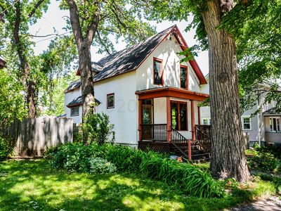 335 9th Ave S, Fargo, ND, 58103