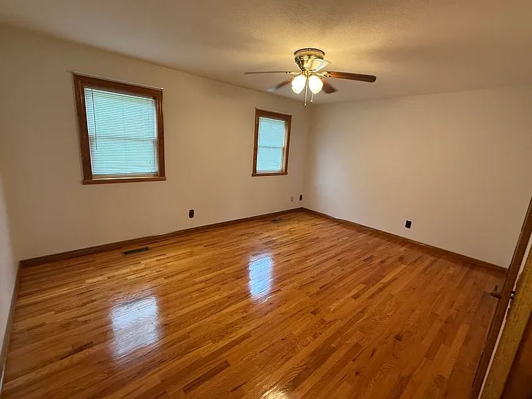 1087 Pea Ridge Rd — Photo 21