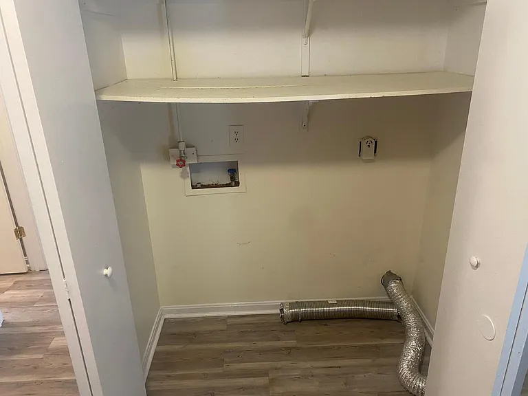 8417 Damascus Rd — Photo 11