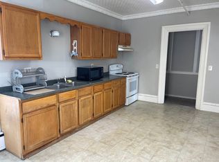 167 S Main St, Franklin, NH 03235