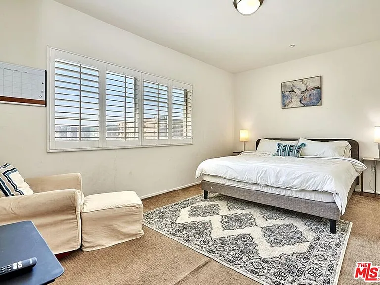 2864 Sunset Pl #206 — Photo 10