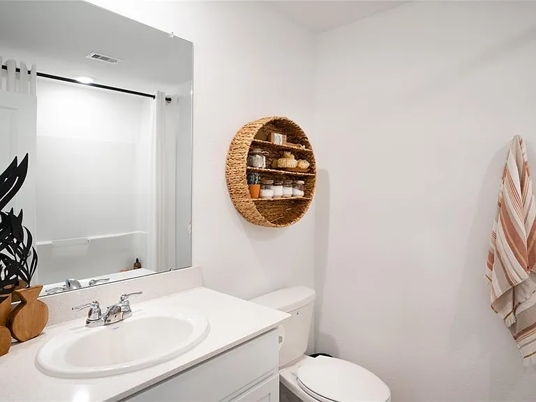 205 Brandi Dr — Photo 16