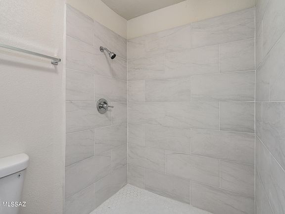 4th image of 3562 S 8th Ave