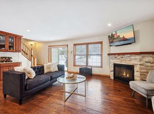 17155 Sandy Ln, Minnetonka, MN 55345