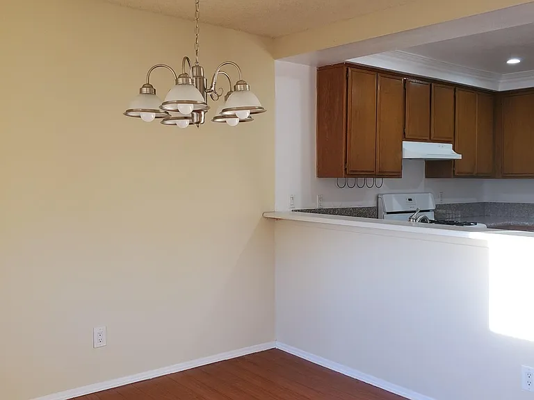 1171 Allen Ave #204 — Photo 6
