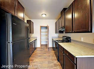 709 N 31st Ave APT 2, Yakima, WA 98902