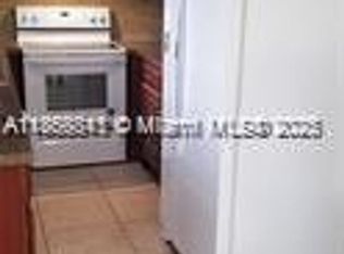 2588 Coral Springs Dr, Pompano Beach, FL 33065