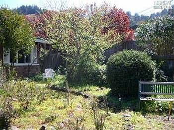 2nd image of 3 Crescent Dr