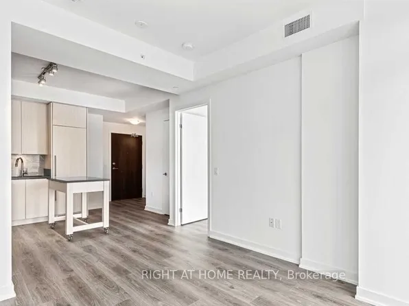 38 Iannuzzi St, Toronto, ON