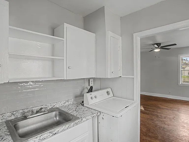 155 Short St — Photo 11