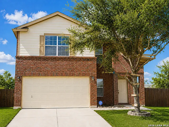 3 bed, 2.5 bath, 2177 sqft, $2,100 — Photo 1
