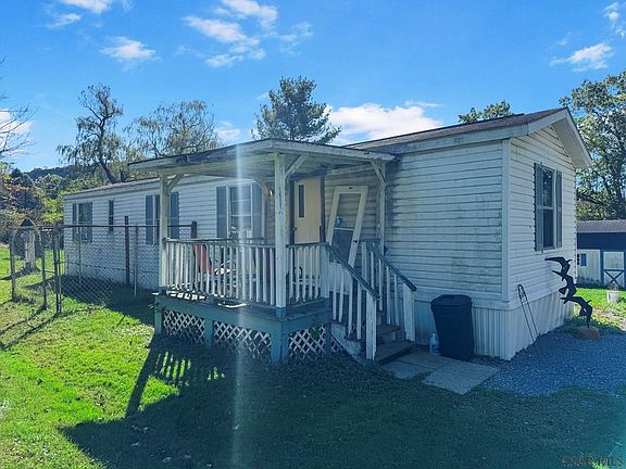 2nd image of 147R Bobak Rd